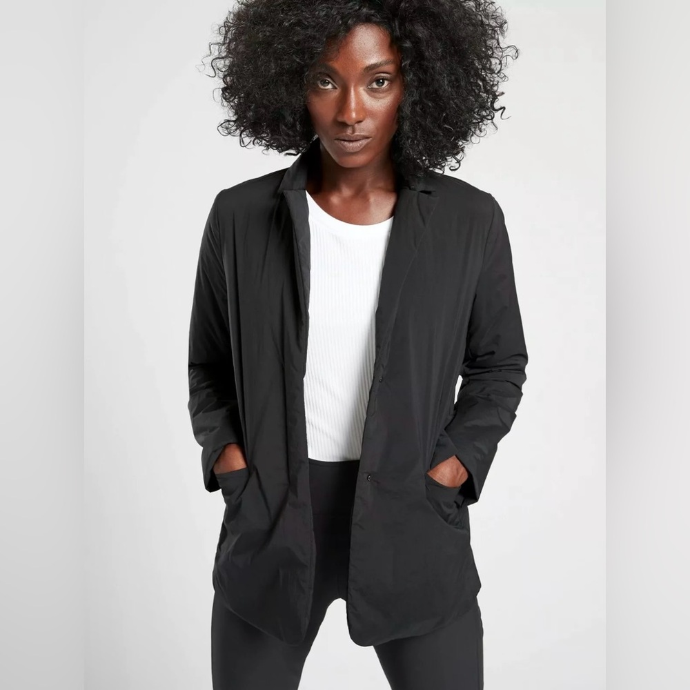 Athleta Evolution Blazer Jacket Button Pockets Water/Wind Resistant Black Small